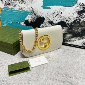 AUTHENTICGucci Blondie shoulder bag